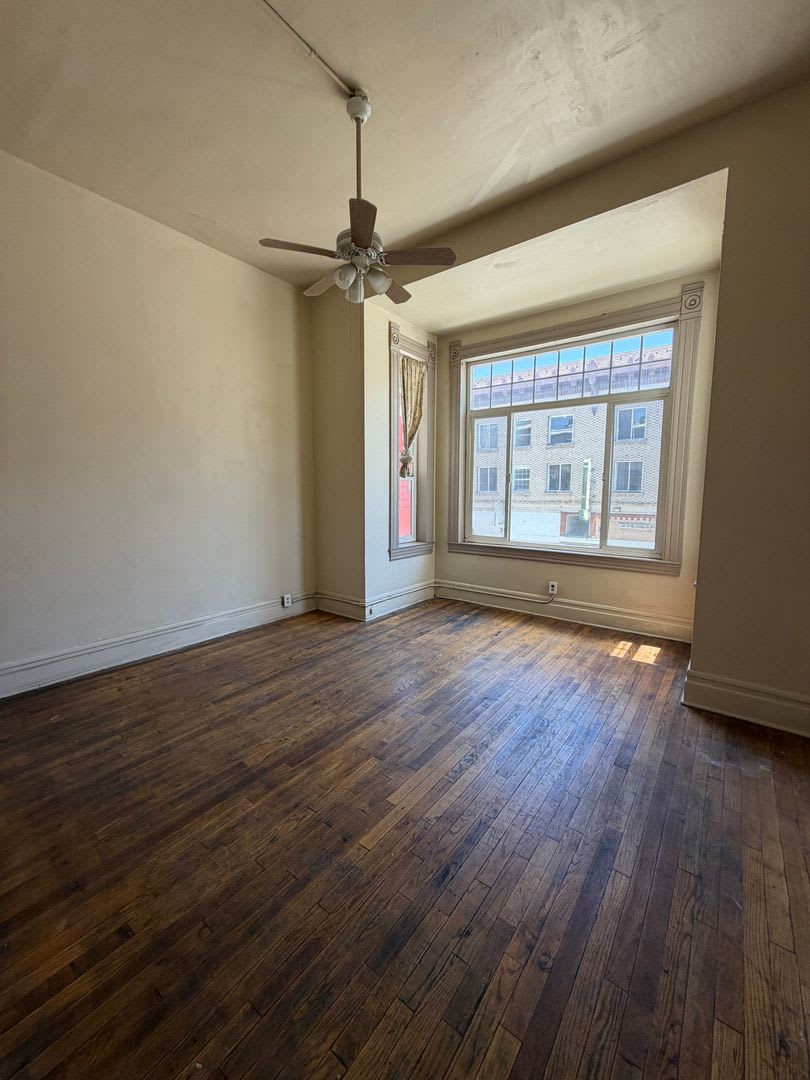 The Studios at San Joaquin St – photo 1