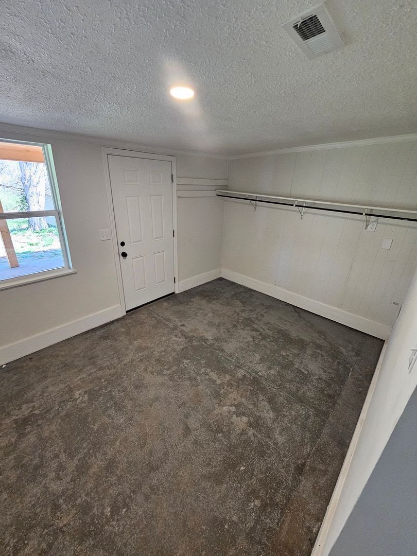 3-Bedroom 2 Bath, 2-story home ready for you to call home with move in special pricing! – photo 5