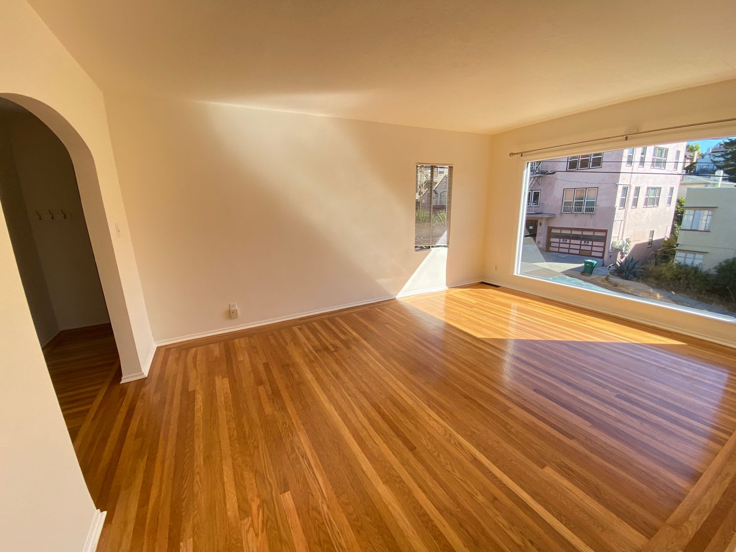 2 Bed 1 Bath Duplex W/ Garage – photo 2