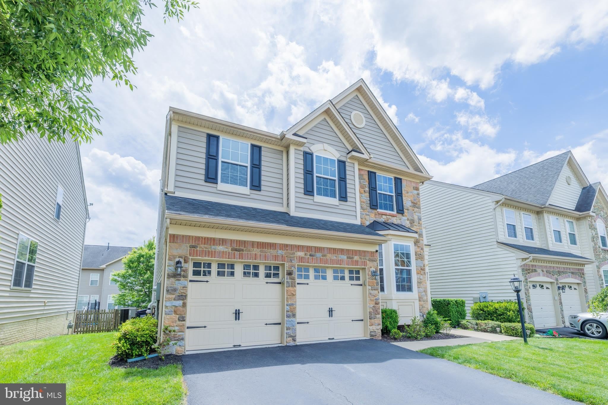 8727 RALEIGH Mews – photo 3