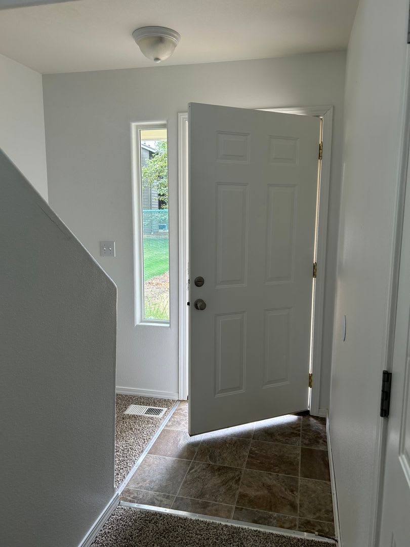 (872) Easy Street House – photo 2