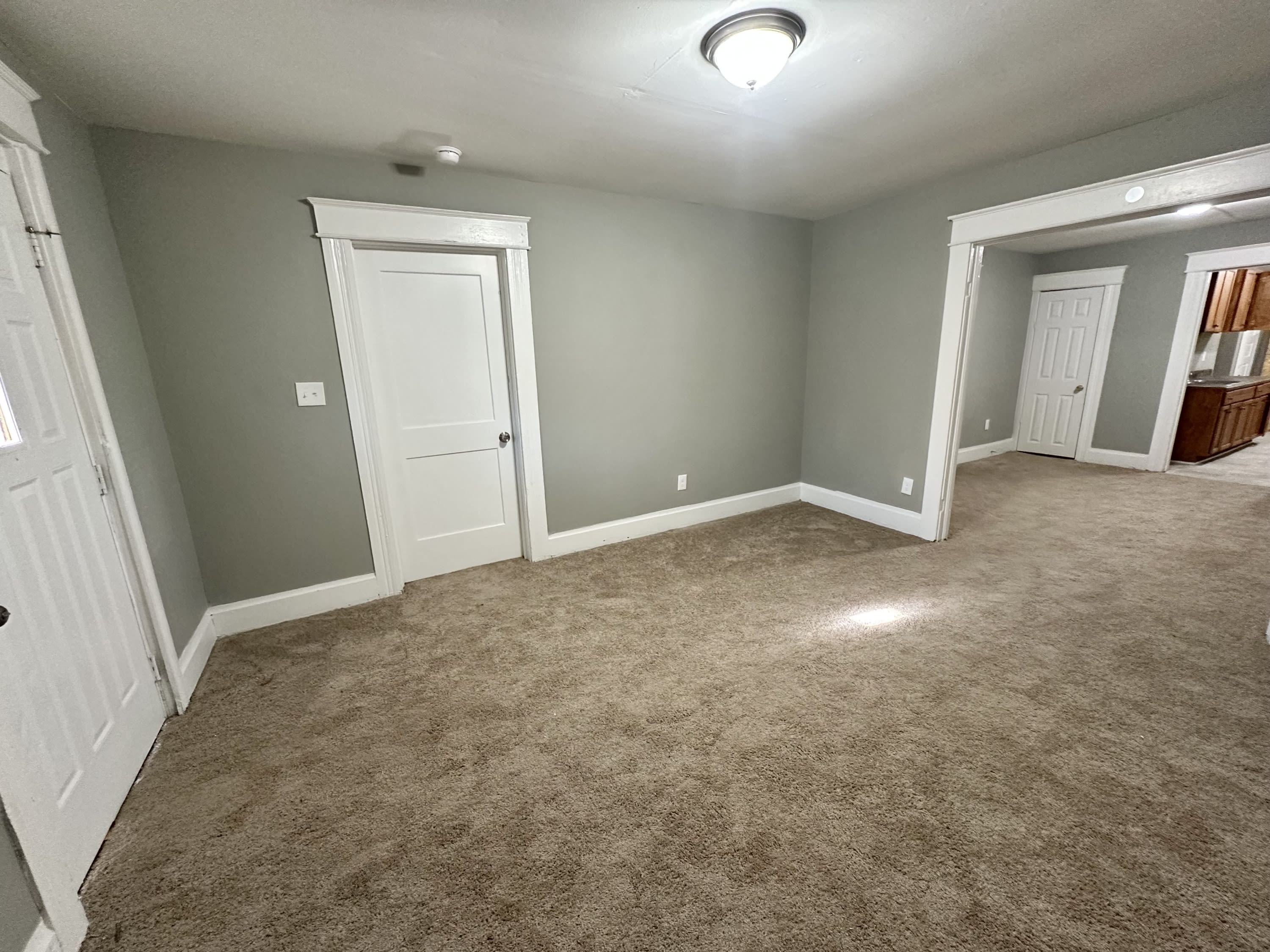 6820 Division Avenue – photo 4