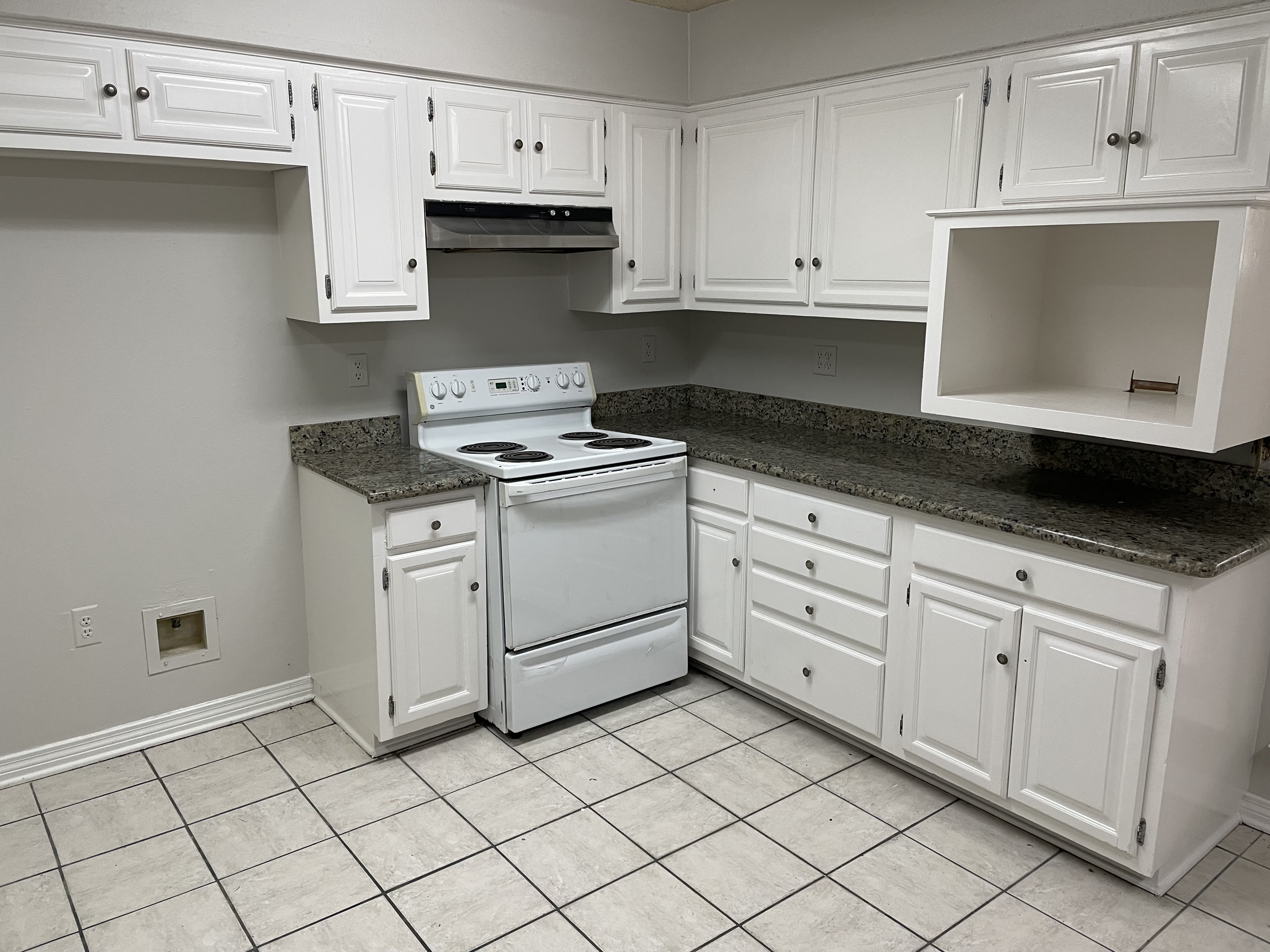212 Lexington Dr – photo 5