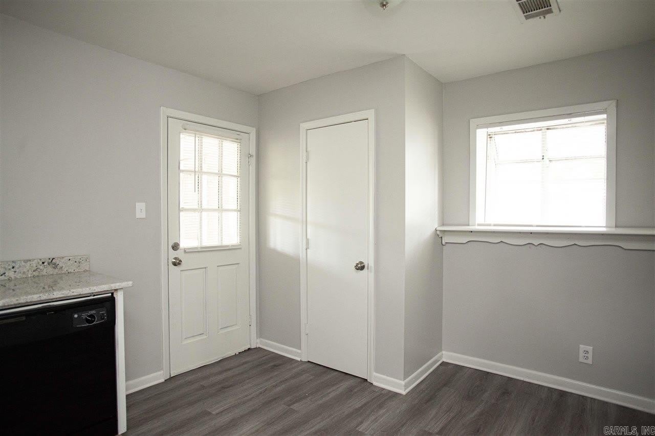 7125 Redwood Drive – photo 5