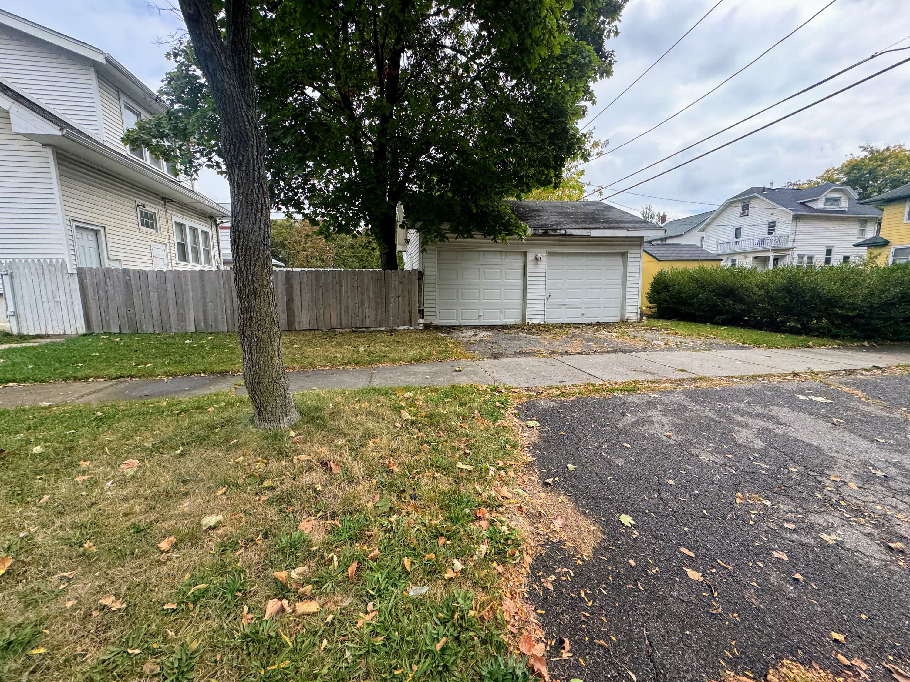 255 Genesee Park Boulevard Up – photo 3