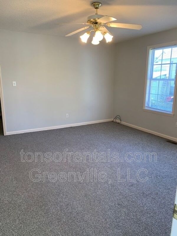 208 Church Street – photo 3