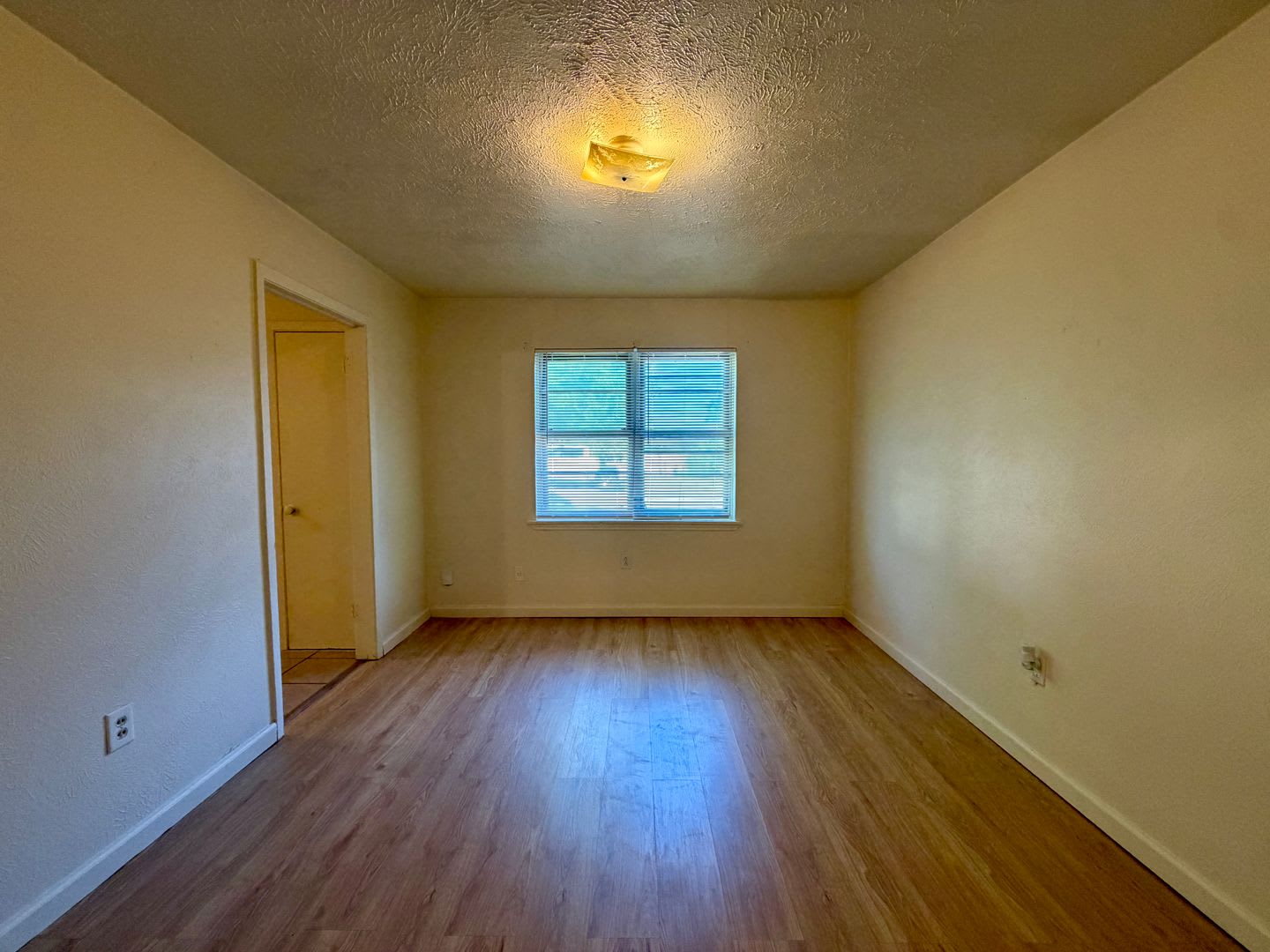 Single Family Home – photo 4