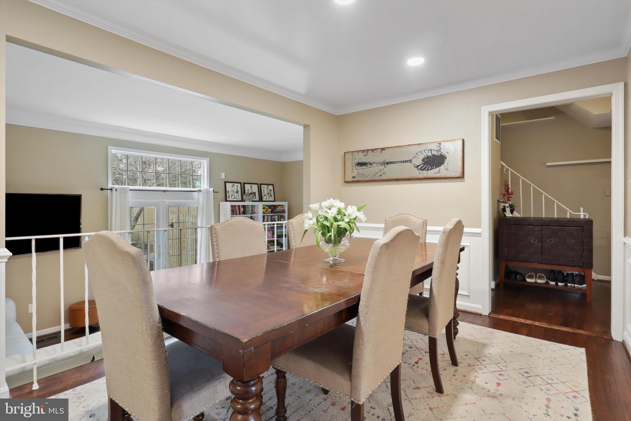 7010 LEESTONE Street – photo 4