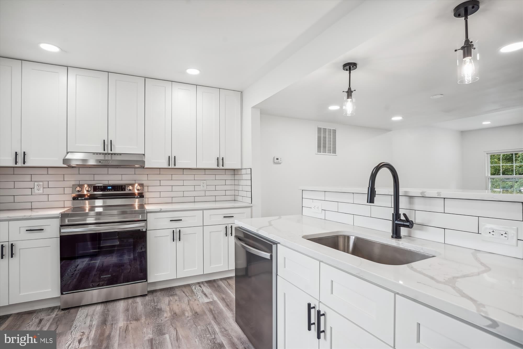 8648 Watershed Court – photo 3