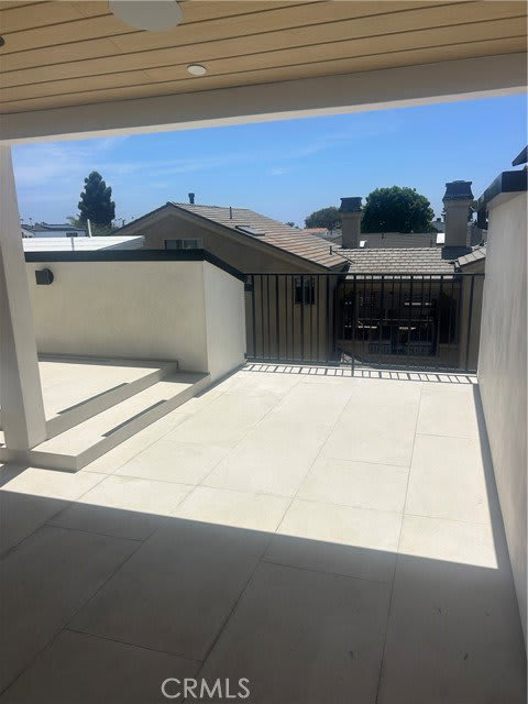 612 Begonia Avenue – photo 1