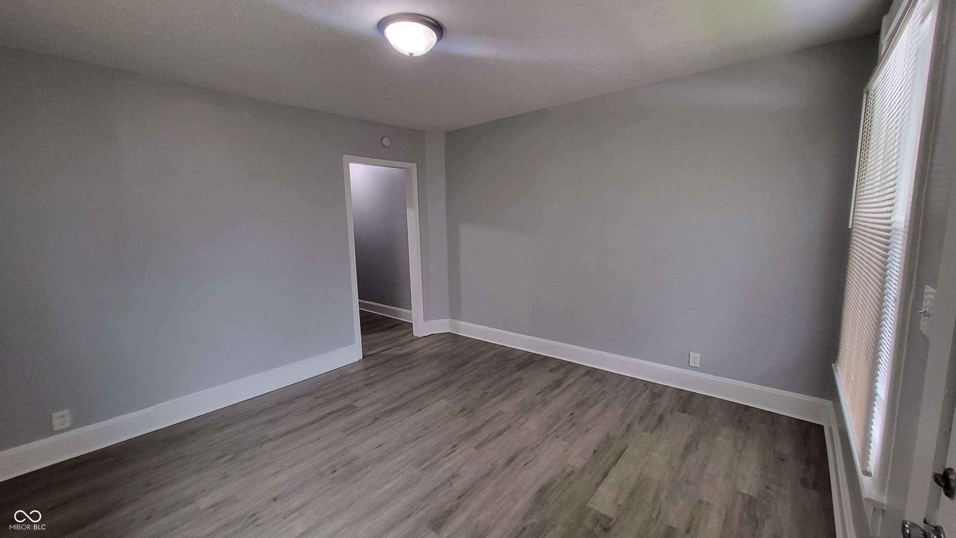 1036 N Tuxedo Street – photo 4