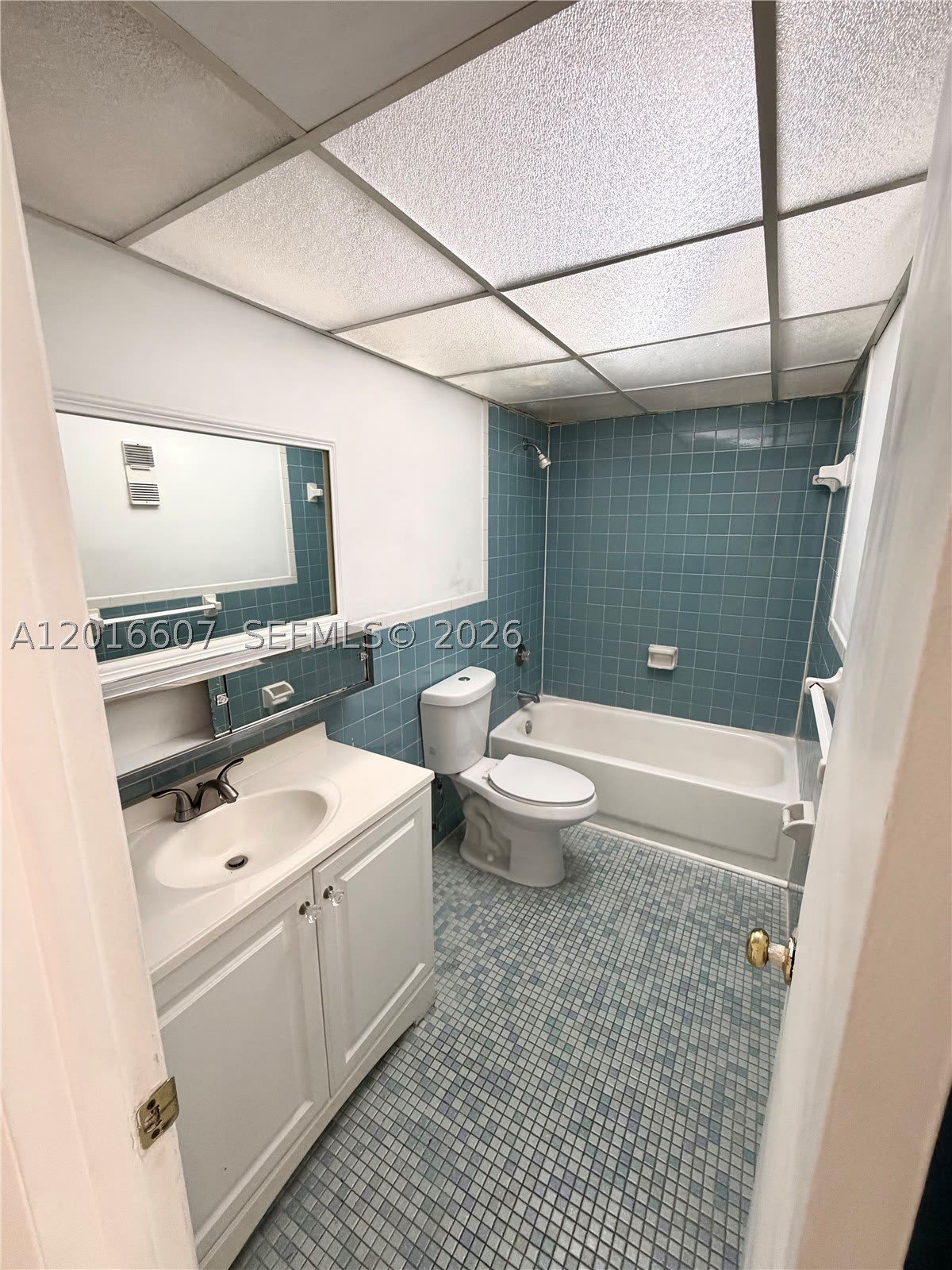 6990 NW 186th St – photo 4