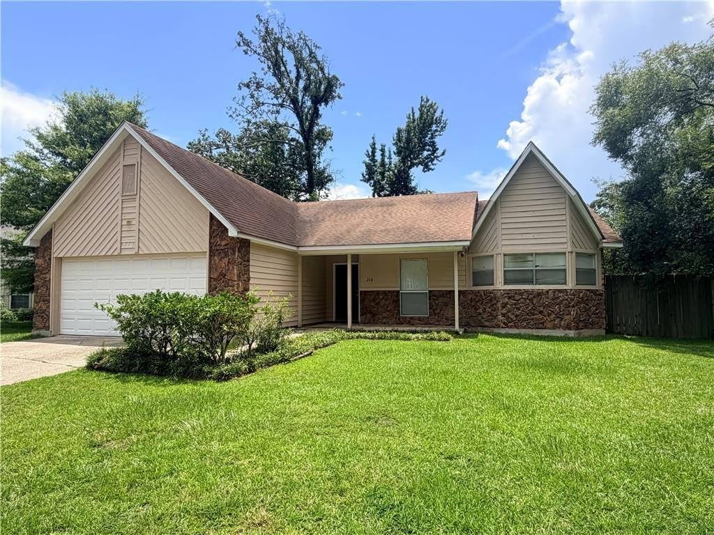 216 Woodridge Boulevard – photo 1