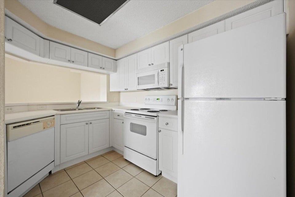 2724 Anzio Court – photo 2
