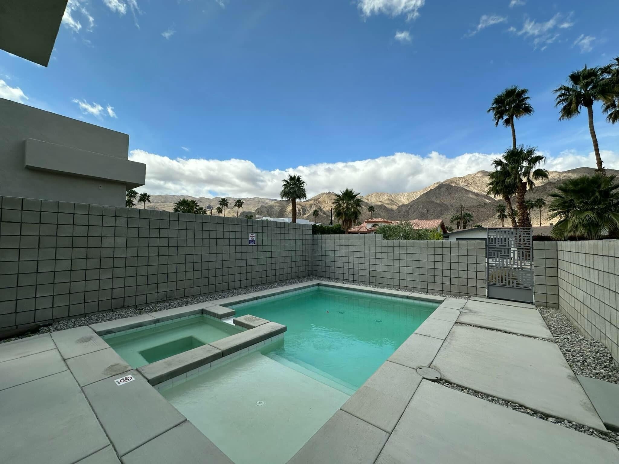 54620 Avenida Juarez – photo 3