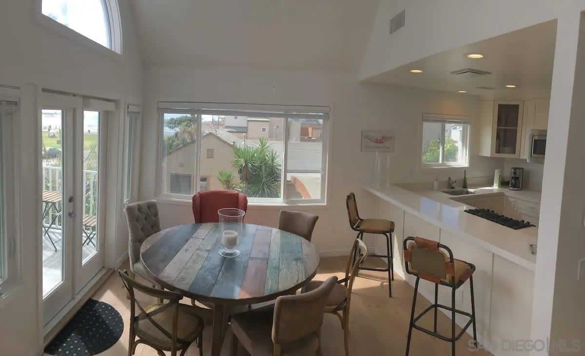 5112 Saratoga Ave – photo 4