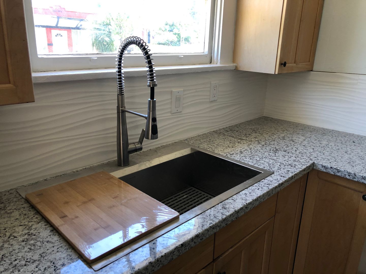 Quaint 2 BR/1BA House near downtown Martinez-Rent $2700.00 (1835 Estudillo St, Martinez) – photo 5