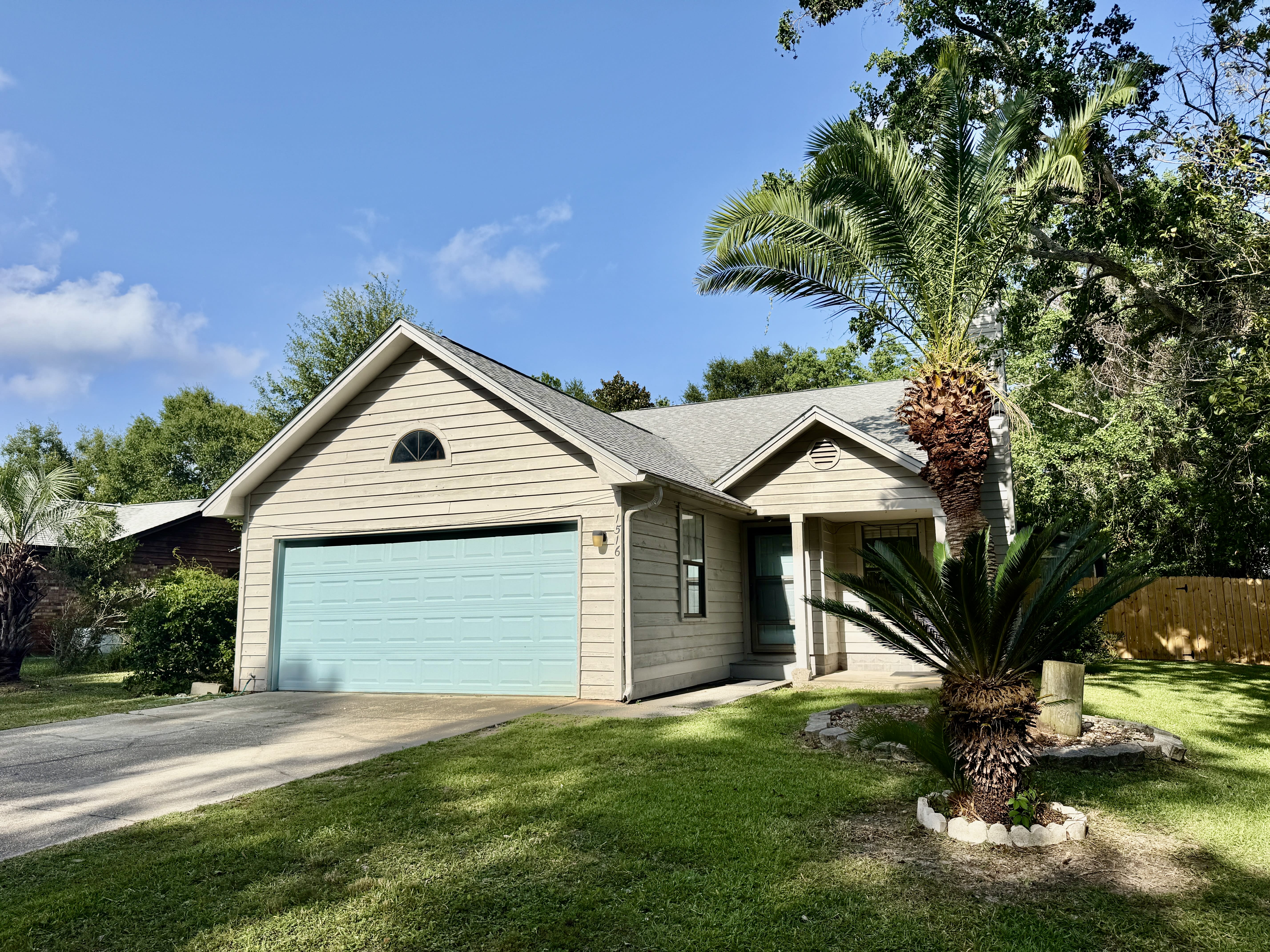 1516 Portside Dr – photo 1