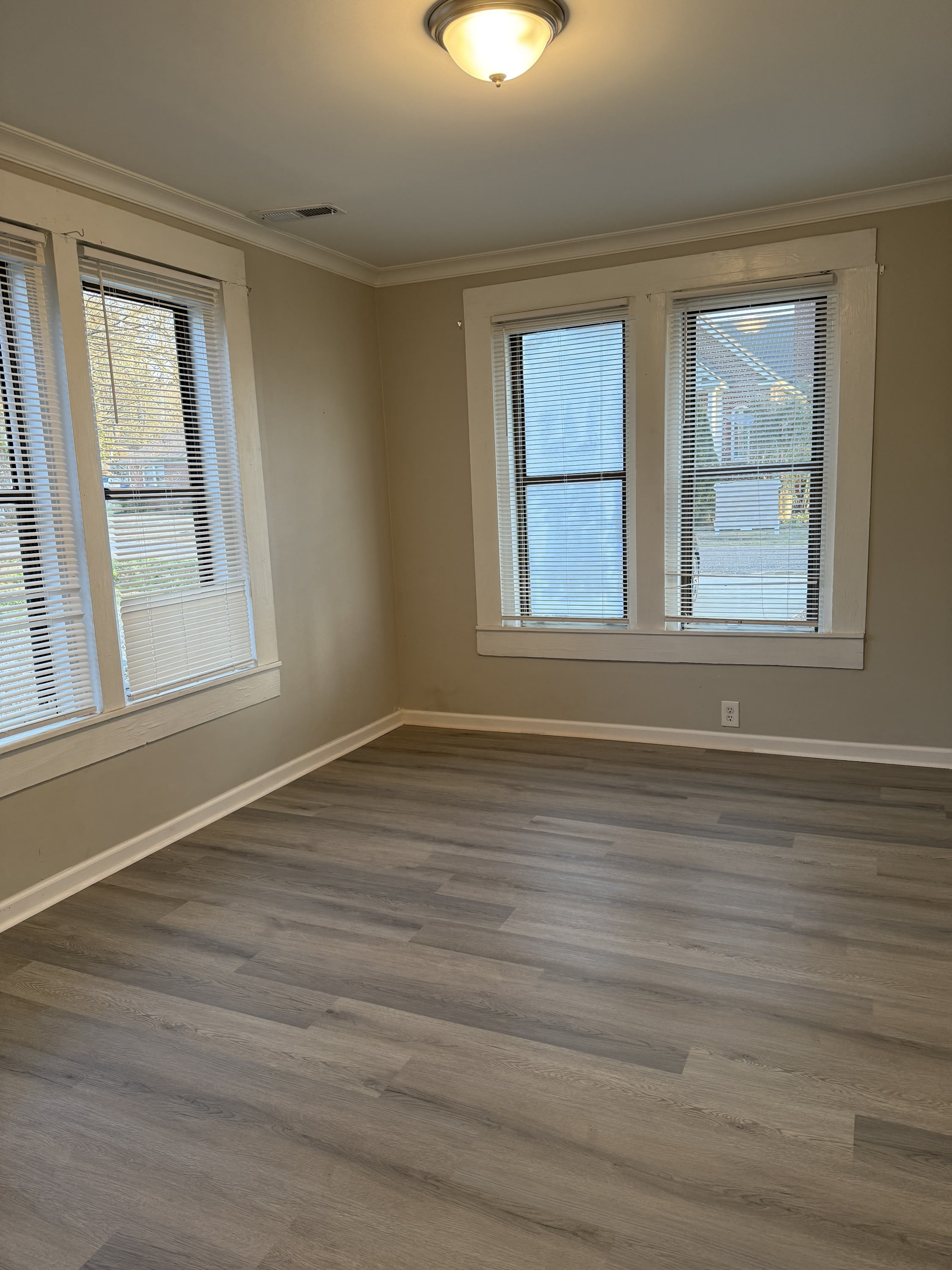 401 1St Avenue North 401 1St Ave N – photo 3