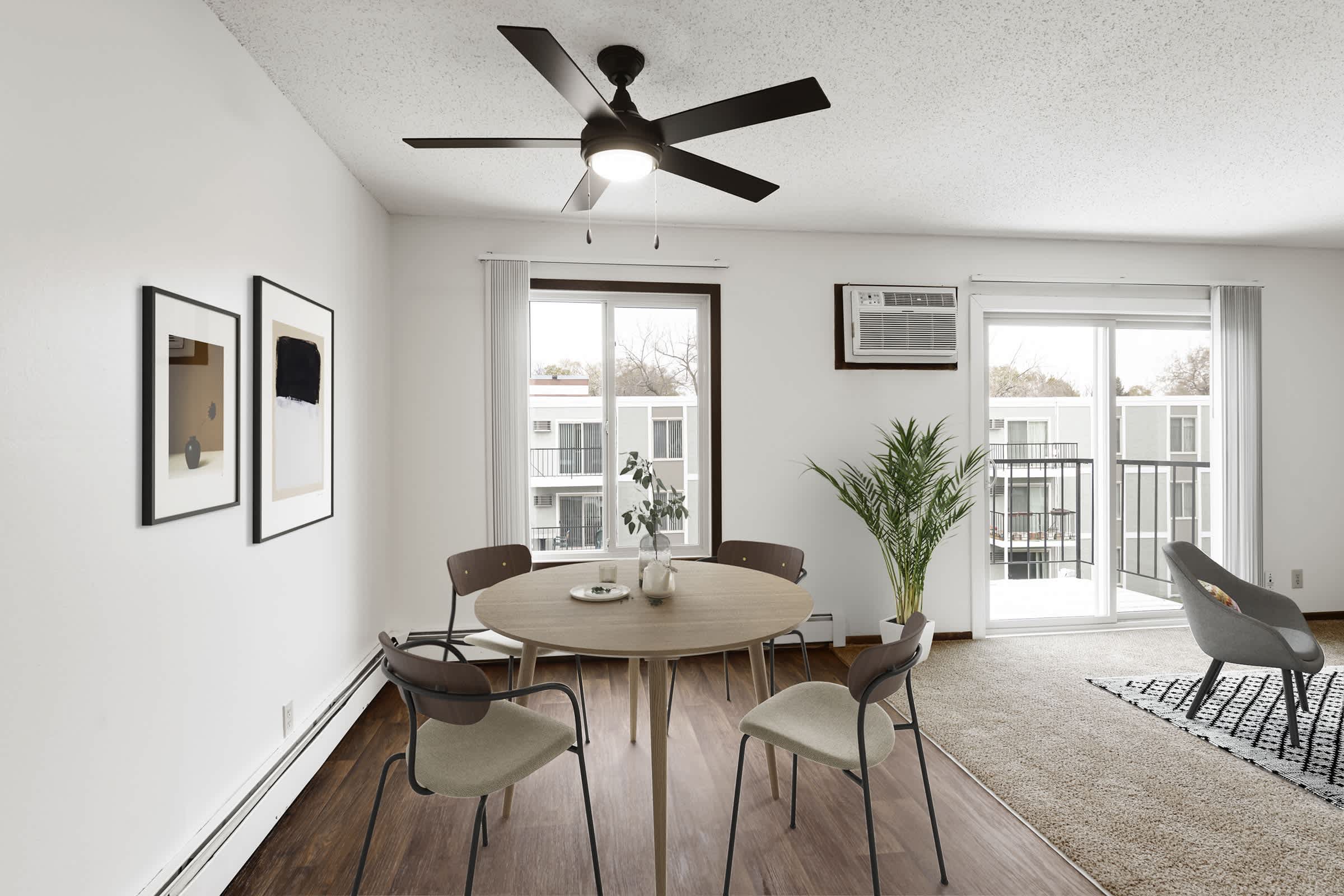 Lou Park Apartments – photo 4