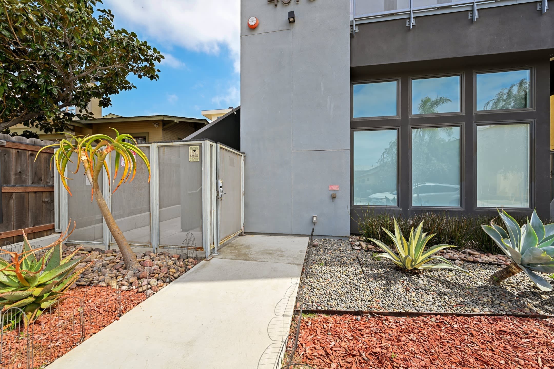 4079 First Avenue – photo 3