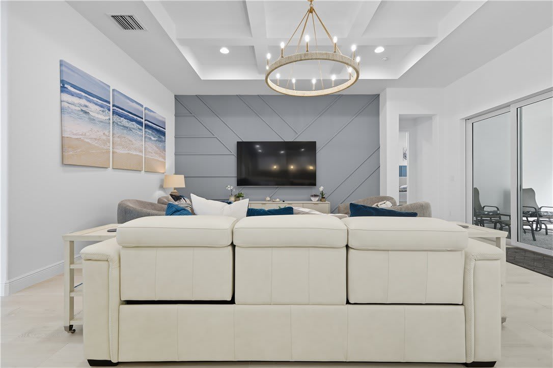 9530 Seagrape Drive – photo 2