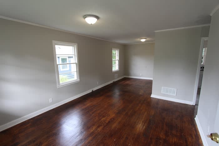 504 West Elliott Street – photo 3