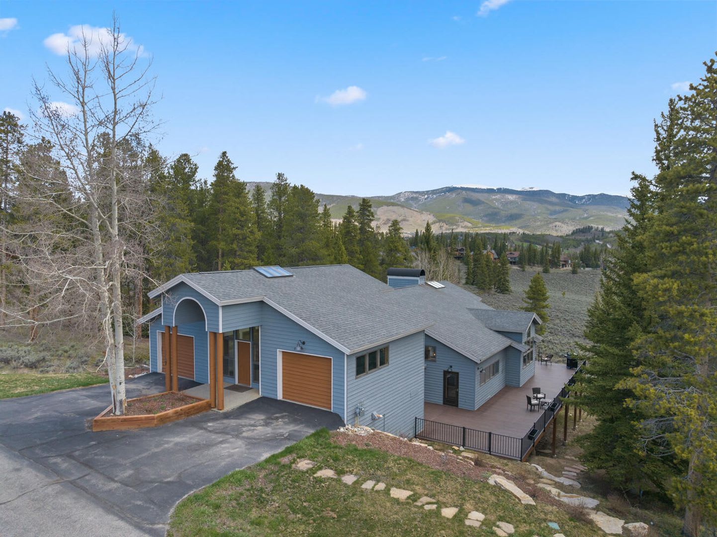 Monthly Rental- 1107 Penstemon Road – photo 2