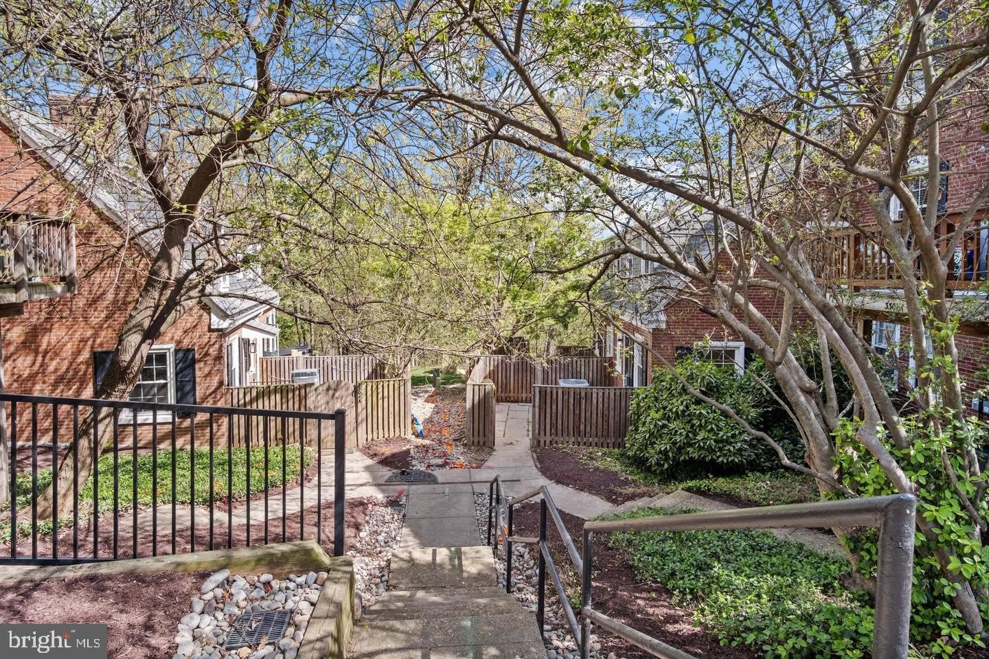 3305 S Wakefield Street – photo 3