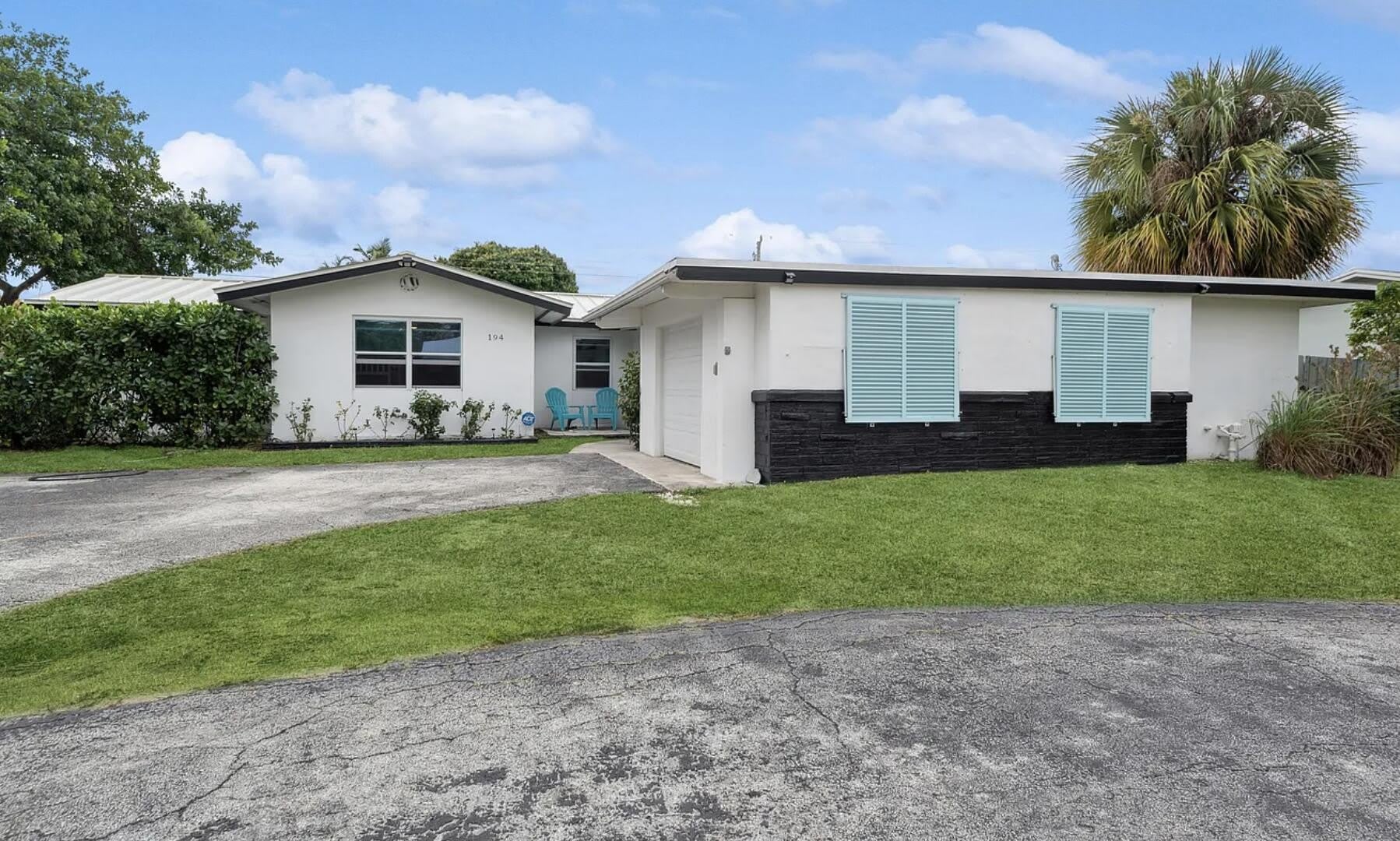 194 SE 27th Avenue – photo 1