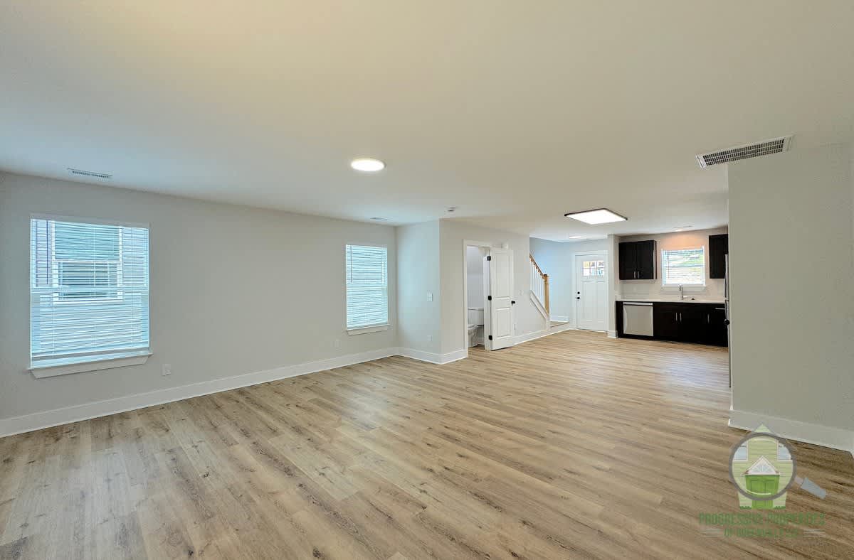 6 Robin Hood Road – photo 4