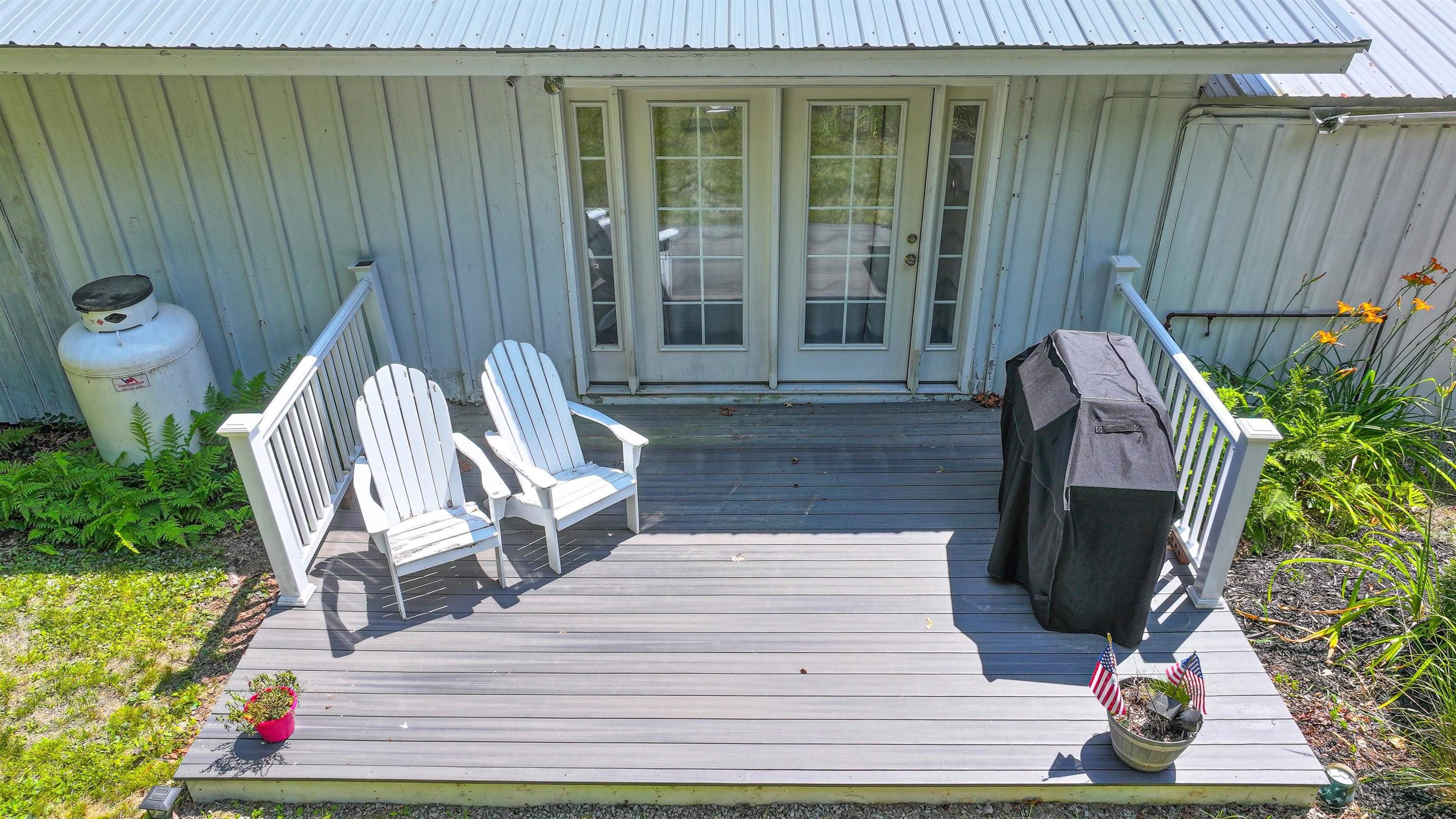 216 Mechanic Street – photo 2