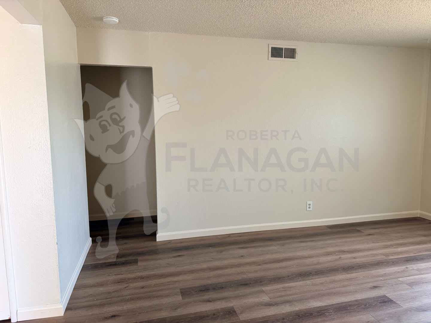 3 Bedroom 2 Bathroom Home – photo 4