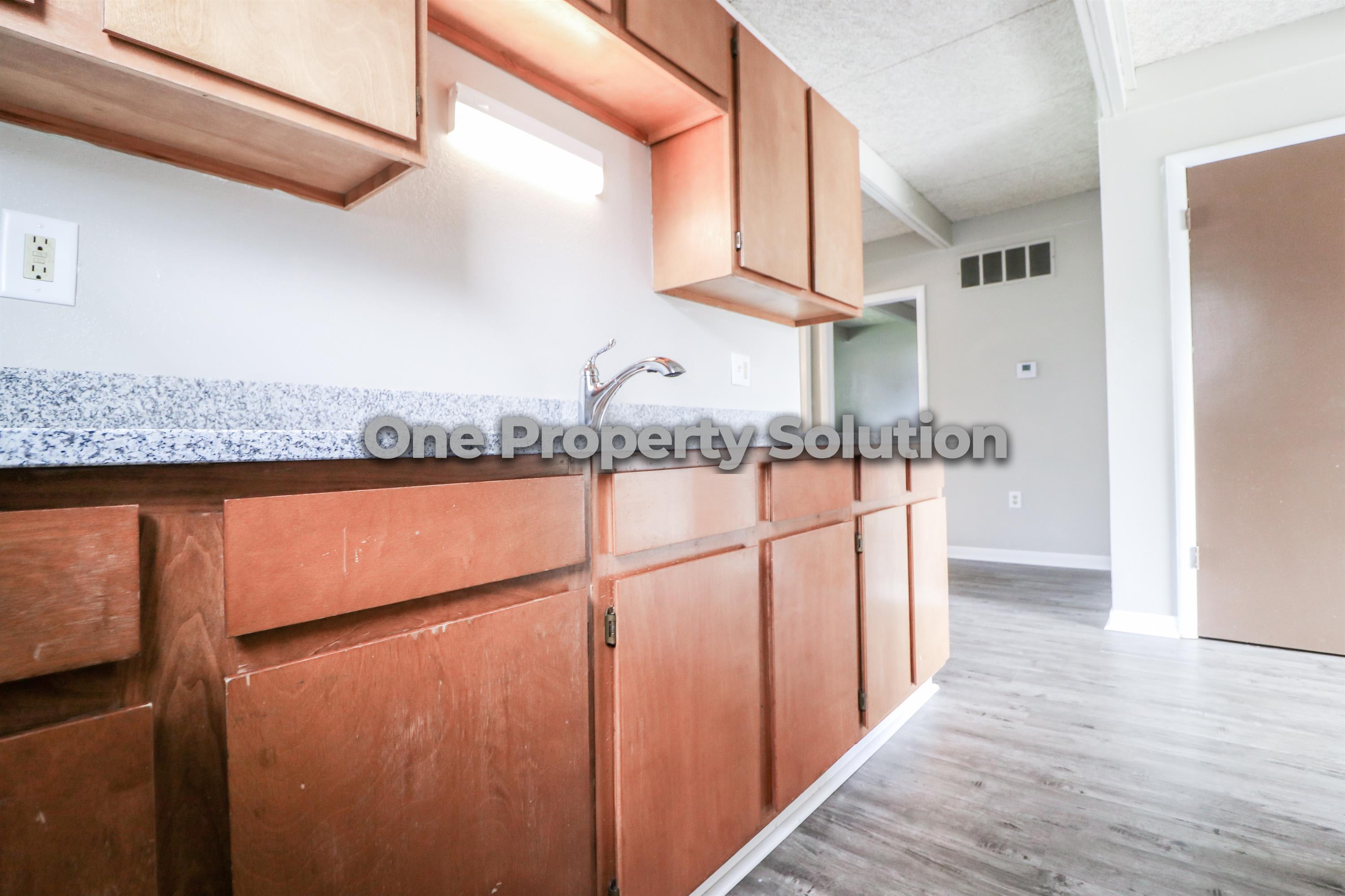 1309 Logan Street – photo 2