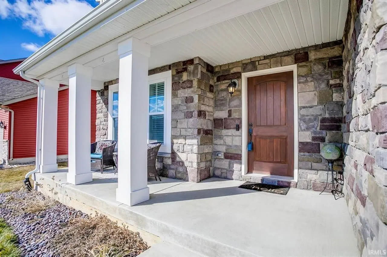 4236 Douthart Place – photo 2