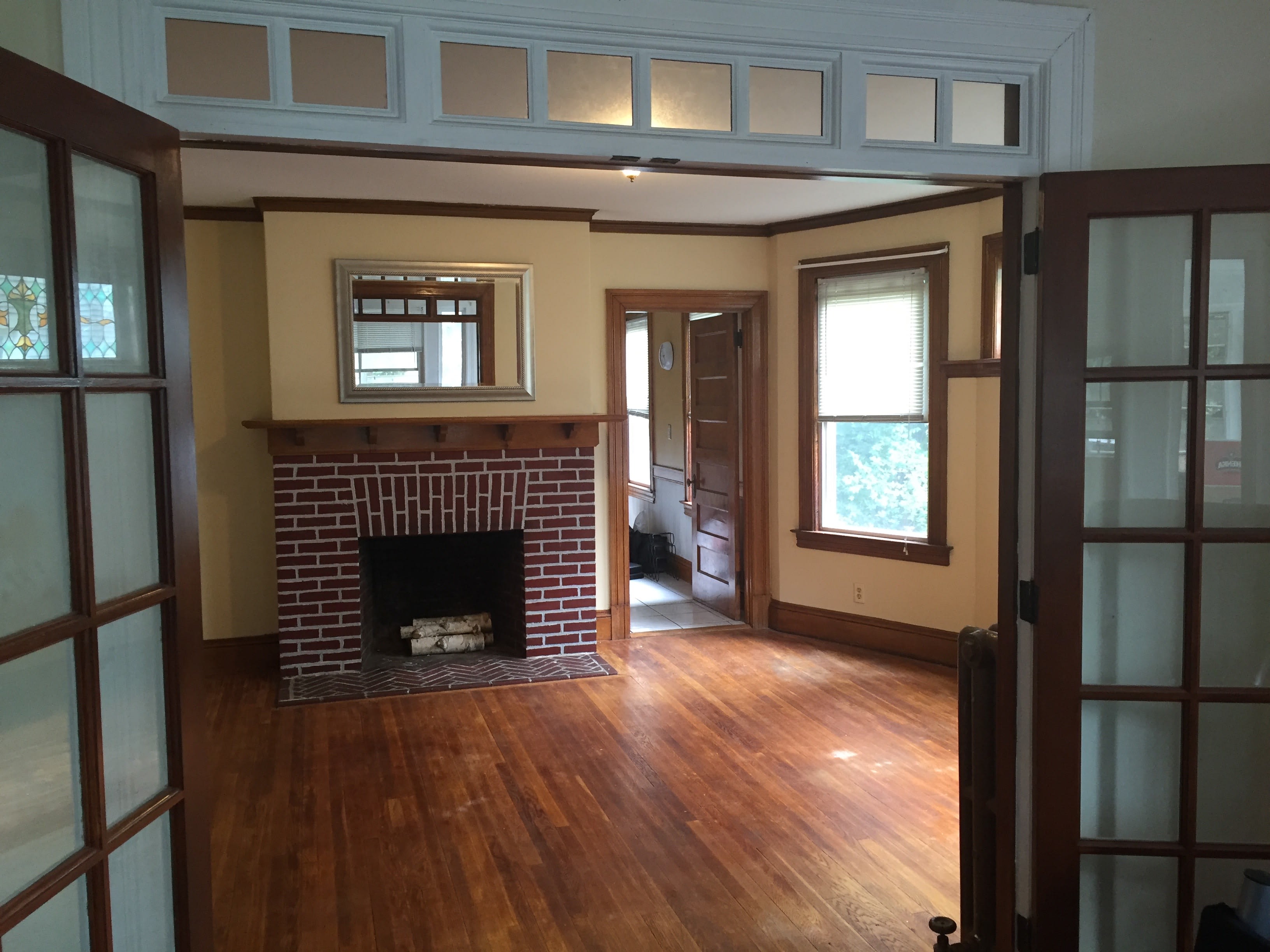 176 Whiting Ln – photo 2