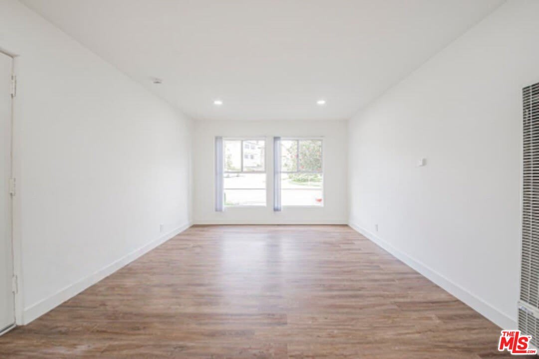 3370 W 83rd St – photo 2