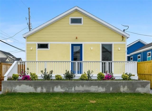 2139 COLUMBUS Street – photo 1
