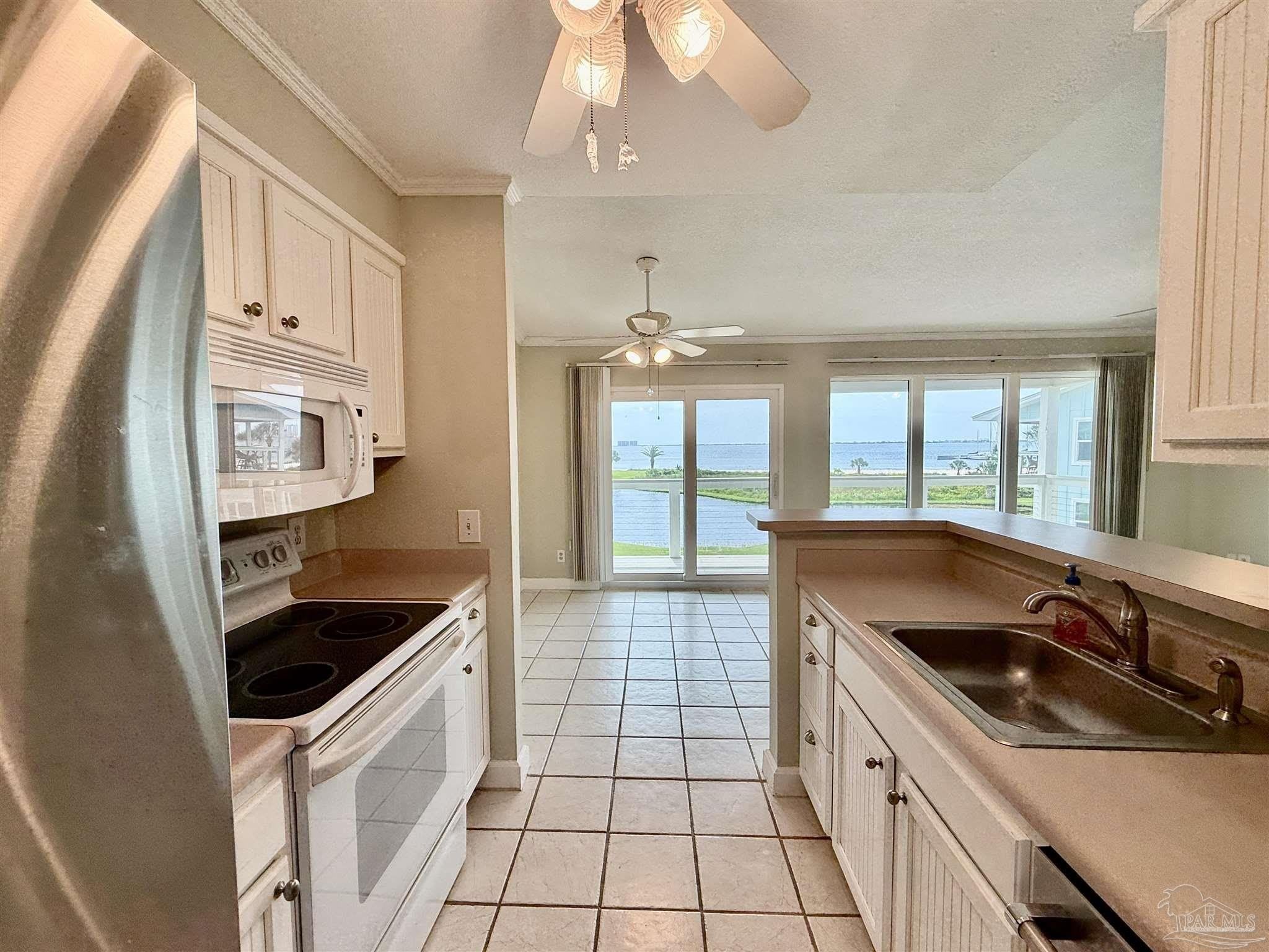 200 Pensacola Beach Rd – photo 5