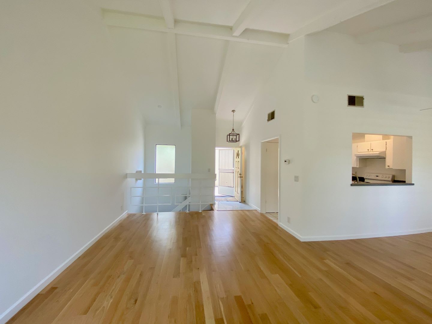 2 Bedroom, 1.5 Bath Townhome – photo 3
