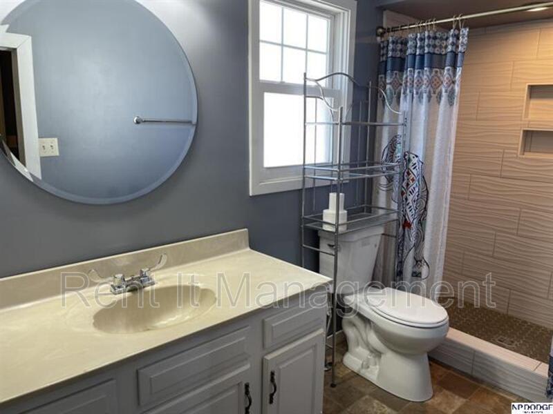2154 S 35 Street – photo 5