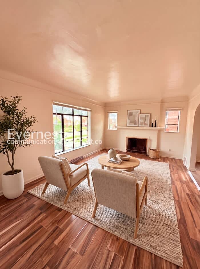 10314 Greensboro Street – photo 3