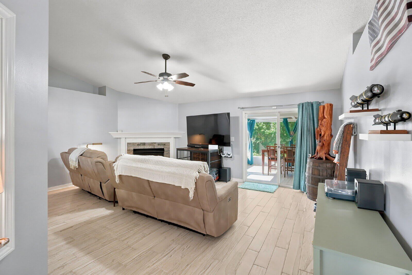 4761 Connor Drive – photo 4