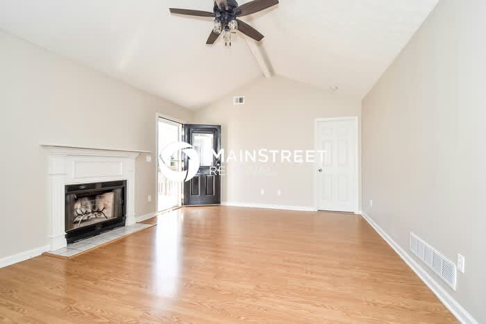 10111 Greenfield Woods Circle – photo 4