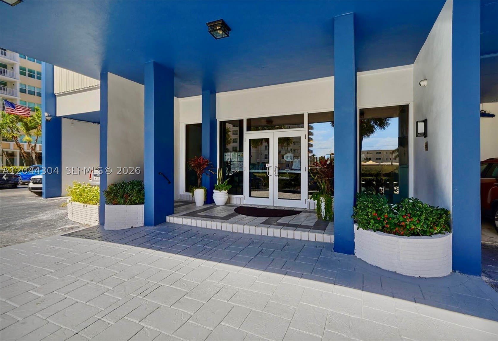 1400 S Ocean Dr – photo 2