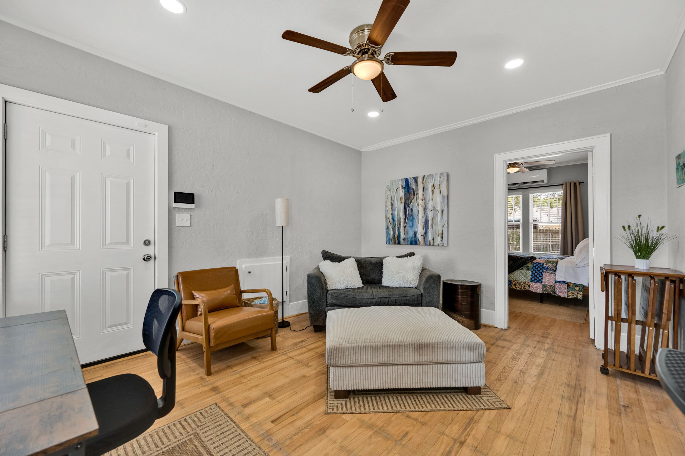 1003 West Cypress Avenue – photo 5