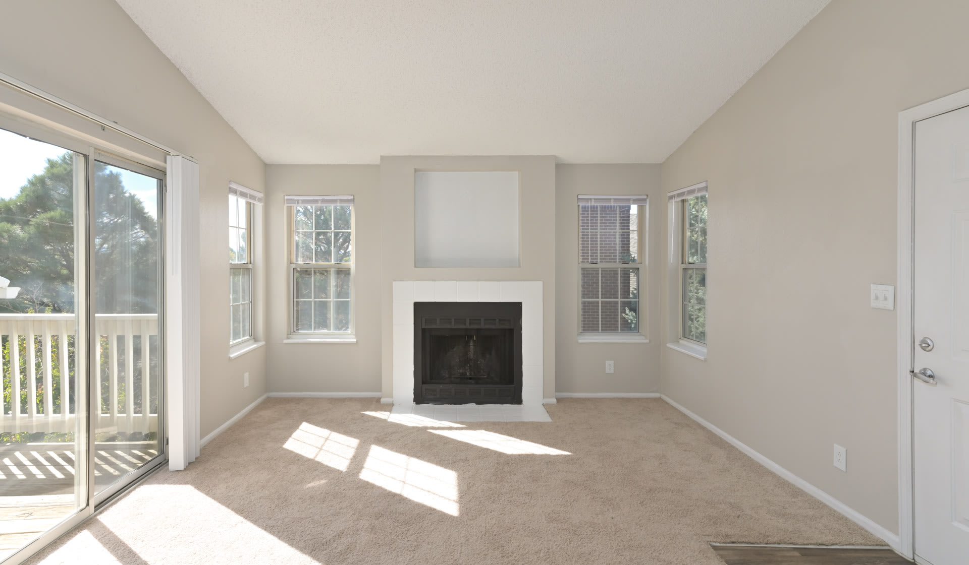 Arcadia Apartments – photo 2
