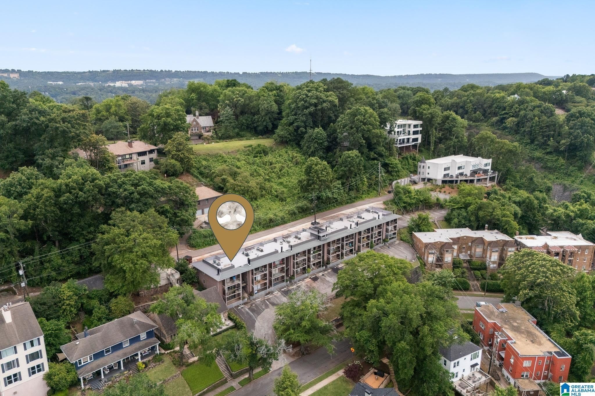 2409 ARLINGTON CRESCENT – photo 4
