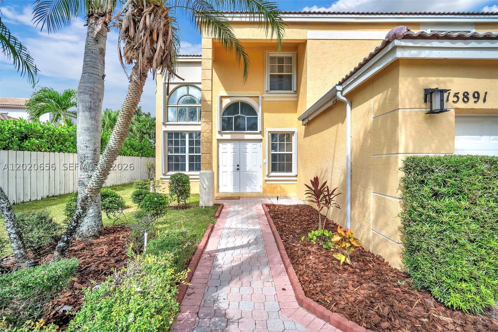 15891 NW 15th Ct – photo 3