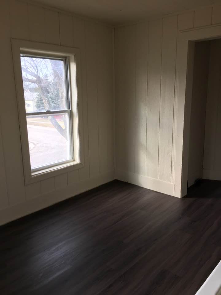 435 Tawas Street – photo 2